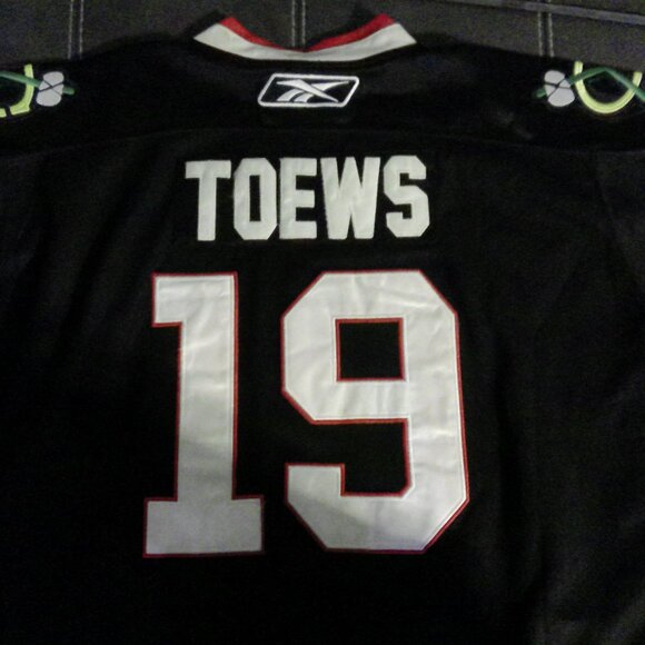 JONATHAN TOEWS CHICAGO BLACKHAWKS BLACK REEBOK PREMIER JERSEY XX-Large - Picture 13 of 14